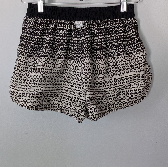 Truth NYC Reversible Athletic Shorts Small - Picture 4 of 9